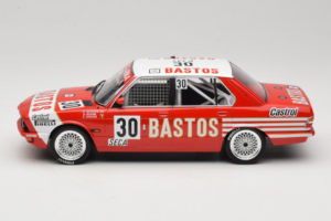 BMW 528i E28 #30 D. Quester / A. Hahne / E. Joosen 24 Hours of Spa Winner 1982 IXO 1:18 18RMC182A Metall - pilt 3/6