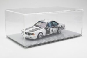 BMW 635 CSi E24 Art Car Robert Rauschenberg AUTOart 1:18 80430150924 Metall - pilt 6/8