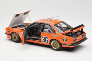 BMW 635 CSi E24 #1 European Touring Car Championship Jagermeister 1985 AUTOart 1:18 80430145825 Metall - pilt 5/8
