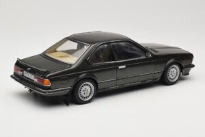 BMW 635 CSi E24 Malachit Green Metallic AUTOart 1:18 70522 Metall - pilt 3/8