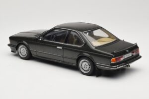 BMW 635 CSi E24 Malachit Green Metallic AUTOart 1:18 70522 Metall - pilt 7/8