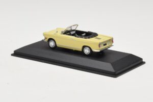 BMW 700 Kabriolett Kollane Minichamps 1:43 BMW002 Metall - pilt 3/4