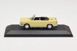 BMW 700 Kabriolett Kollane Minichamps 1:43 BMW002 Metall