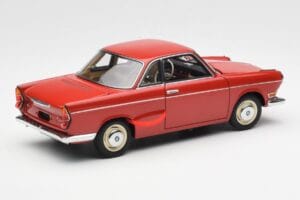 BMW 700 Sport Coupe Spanish Punane AUTOart 1:18 70652 Metall - pilt 3/8