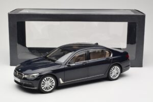 BMW 750Li F02 Imperial Blue Paragon 1:18 80432405586 Metall - pilt 8/8