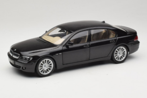 BMW 760Li E66 Individual Must Kyosho 1:18 08573RB Metall