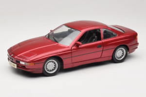 BMW 850i E31 Punane Tchibo 1:18 36157 Metall