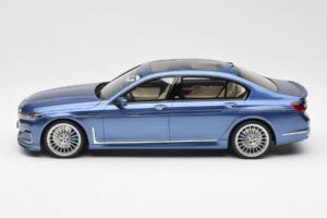 BMW Alpina B7 G12 Sinine GT Spirit 1:18 GT465 Vaik - pilt 3/6
