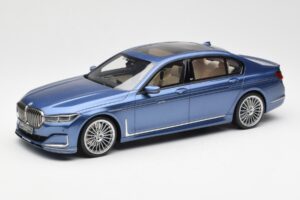 BMW Alpina B7 G12 Sinine GT Spirit 1:18 GT465 Vaik