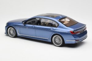 BMW Alpina B7 G12 Sinine GT Spirit 1:18 GT465 Vaik - pilt 5/6