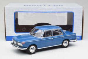 BMW 2000 Tilux E120 Caribe Sinine MCG 1:18 MCG18291 Metall - pilt 6/6
