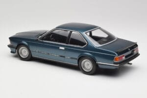 BMW 635 CSi E24 Petrol Blue Metallic Minichamps 1:18 155028108 Metall - pilt 5/6