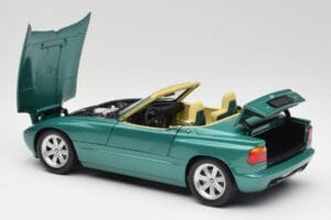 BMW Z1 E30 Fun Roheline Minichamps 1:18 80430148536 Metall - pilt 5/8