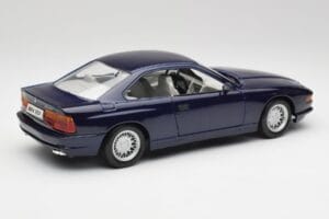BMW E31 850i Mauritius Sinine Maisto 1:18 438813100299 Metall - pilt 3/8
