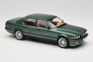 BMW Alpina B11 E32 3.5 Metallic Green MCG 1:18 MCG18233 Metall - pilt 4/6