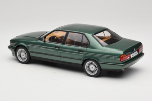 BMW Alpina B11 E32 3.5 Metallic Green MCG 1:18 MCG18233 Metall - pilt 5/6