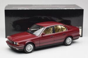 BMW 535i E34 Punane Minichamps 1:18 100024002 Metall - pilt 8/8
