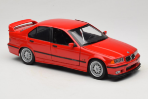 BMW 318is E36 Hellrot UT Models 1:18 180024302-R1 Metall - pilt 6/8