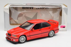BMW 318is E36 Punane UT Models 1:18 180024302 Metall - pilt 8/8
