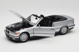 BMW 3 Series E36 Kabriolett Hõbedane UT Models 1:18 BMW008 Metall - pilt 2/8
