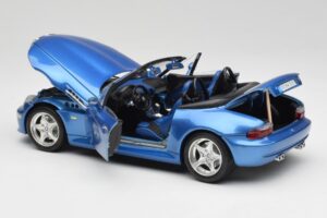 BMW Z3 E36 M Roadster Estoril Blue Bburago 1:18 3349-M1 Metall - pilt 5/8