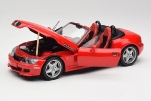 BMW Z3 E36 M Roadster Imola Punane UT Models 1:18 20411 Metall - pilt 2/8