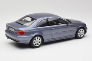 BMW 318Ci E46 Sinine Kyosho 1:18 80439411583 Metall - pilt 3/8