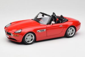 BMW Z8 E52 Roadster Erkpunane Bburago 1:18 12032 Metall