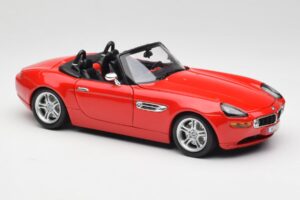 BMW Z8 E52 Roadster Erkpunane Bburago 1:18 12032 Metall - pilt 6/8