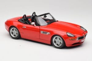BMW Z8 E52 Punane Bburago 1:18 Z8001 Metall - pilt 6/8