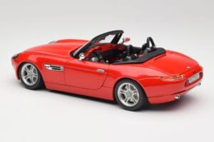 BMW Z8 E52 Punane Bburago 1:18 Z8001 Metall - pilt 7/8
