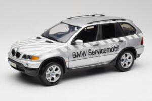 BMW X5 E53 3.0d Service Mobil Kyosho 1:18 80430305646 Metall