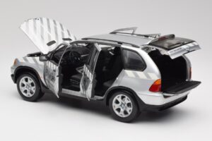 BMW X5 E53 3.0d Service Mobil Kyosho 1:18 80430305646 Metall - pilt 5/8