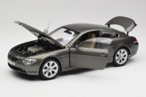 BMW 6 E63 Coupe Hele Pronks Kyosho 1:18 80430153283 Metall - pilt 2/8