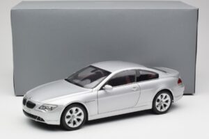 BMW 645Ci E63 Hõbedane Kyosho 1:18 80430153285 Metall - pilt 8/8