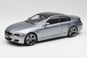 BMW M6 E63 Silver Hall Kyosho 1:18 08703GR Metall