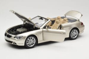 BMW 6 Series E64 Cabriolet Mineral Silver Metallic Kyosho 1:18 80430153437 Metall - pilt 2/9
