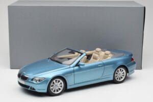 BMW 6 E64 Kabriolett Helesinine Kyosho 1:18 80430153440 Metall - pilt 8/8