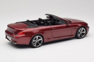 BMW M6 E64 Kabriolett Punane Kyosho 1:18 80430417423 Metall - pilt 3/8