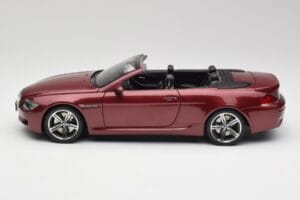 BMW M6 E64 Kabriolett Punane Kyosho 1:18 80430417423 Metall - pilt 4/8