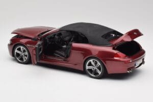 BMW M6 E64 Kabriolett Punane Kyosho 1:18 80430417423 Metall - pilt 5/8