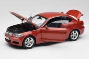 BMW 1 E82 Coupe Oranž Kyosho 1:18 80430427064 Metall - pilt 2/8