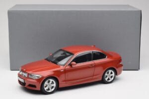 BMW 1 E82 Coupe Oranž Kyosho 1:18 80430427064 Metall - pilt 8/8