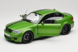 BMW 1-seeria E82 Coupe Taiga Green Metallic Minichamps 1:18 110020024 Metall - pilt 2/8