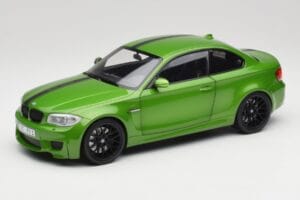 BMW 1-seeria E82 Coupe Taiga Green Metallic Minichamps 1:18 110020024 Metall