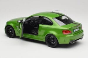 BMW 1-seeria E82 Coupe Taiga Green Metallic Minichamps 1:18 110020024 Metall - pilt 5/8