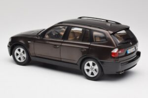 BMW X3 E83 3.0d Tumepruun Metallic Kyosho 1:18 80430300736 Metall - pilt 7/8