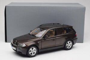 BMW X3 E83 3.0d Tumepruun Metallic Kyosho 1:18 80430300736 Metall - pilt 8/8