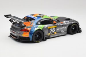 BMW Z4 E89 GT3 #76 Schubert Motorsport Dubai 24 Hours 2014 Minichamps 1:18 151142376 Metall - pilt 2/6