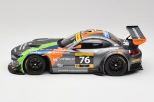 BMW Z4 E89 GT3 #76 Schubert Motorsport Dubai 24 Hours 2014 Minichamps 1:18 151142376 Metall - pilt 3/6